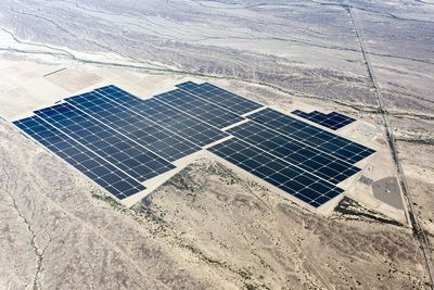 Самая большая солнечная электростанция выдала 290 мвт