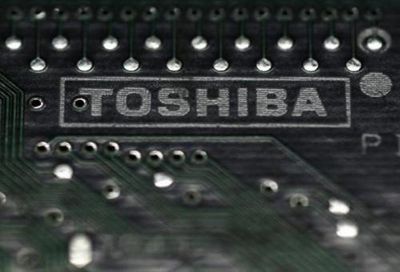 Western digital пока не удалось склонить toshiba в свою сторону при выборе покупателя полупроводникового производства